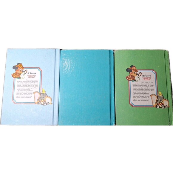 Vintage Walt Disney Book Lot – Pinocchio (1973), The Rescuers (1977), Thumper... - Picture 2 of 12